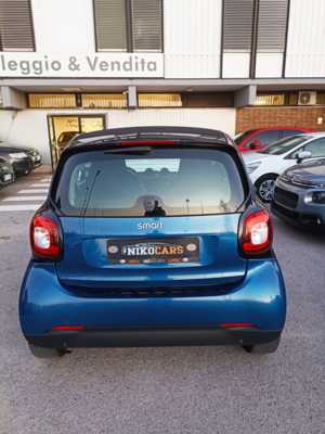/ Smart fortwo 